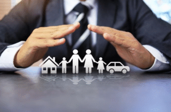 Insurance in the USA and the UAE A Complete 2025 Overview